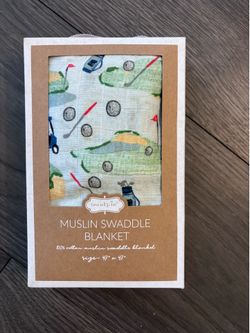 Muslin baby golf blanket