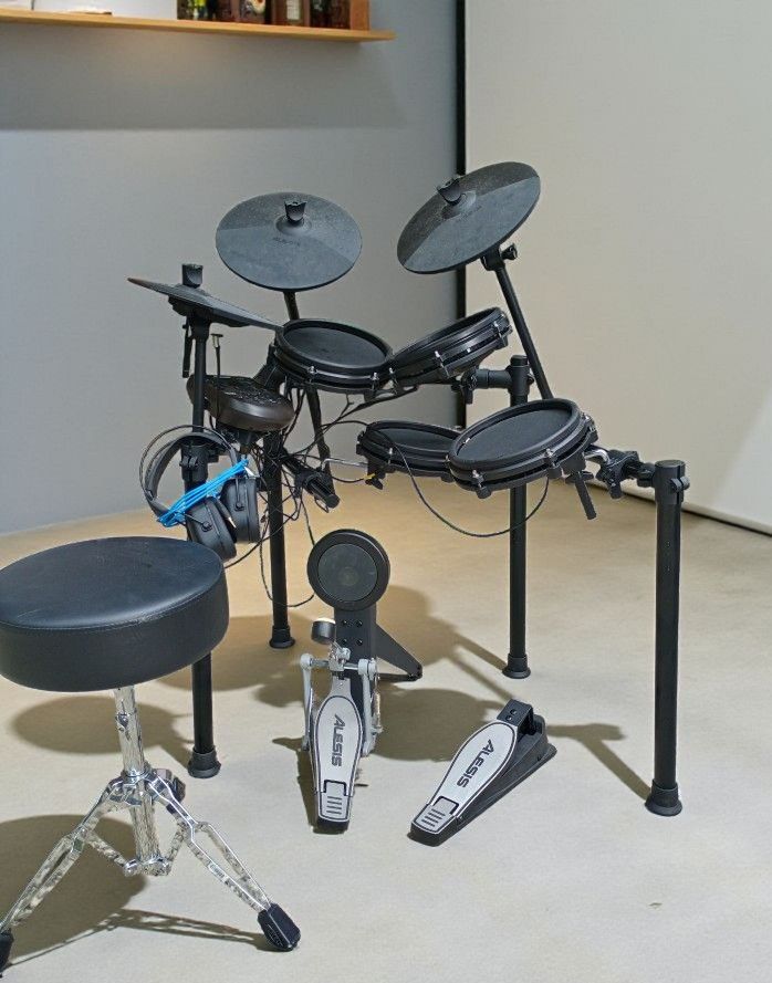 Alesis Nitro Mesh Electronic Drum Kit 