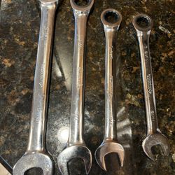 Husky Box And ratchet Wrenches