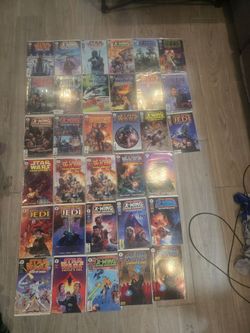Dark Horse Star Wars Comics Books Lot of 33 Darth Vader Jedi Luke Princess Leia