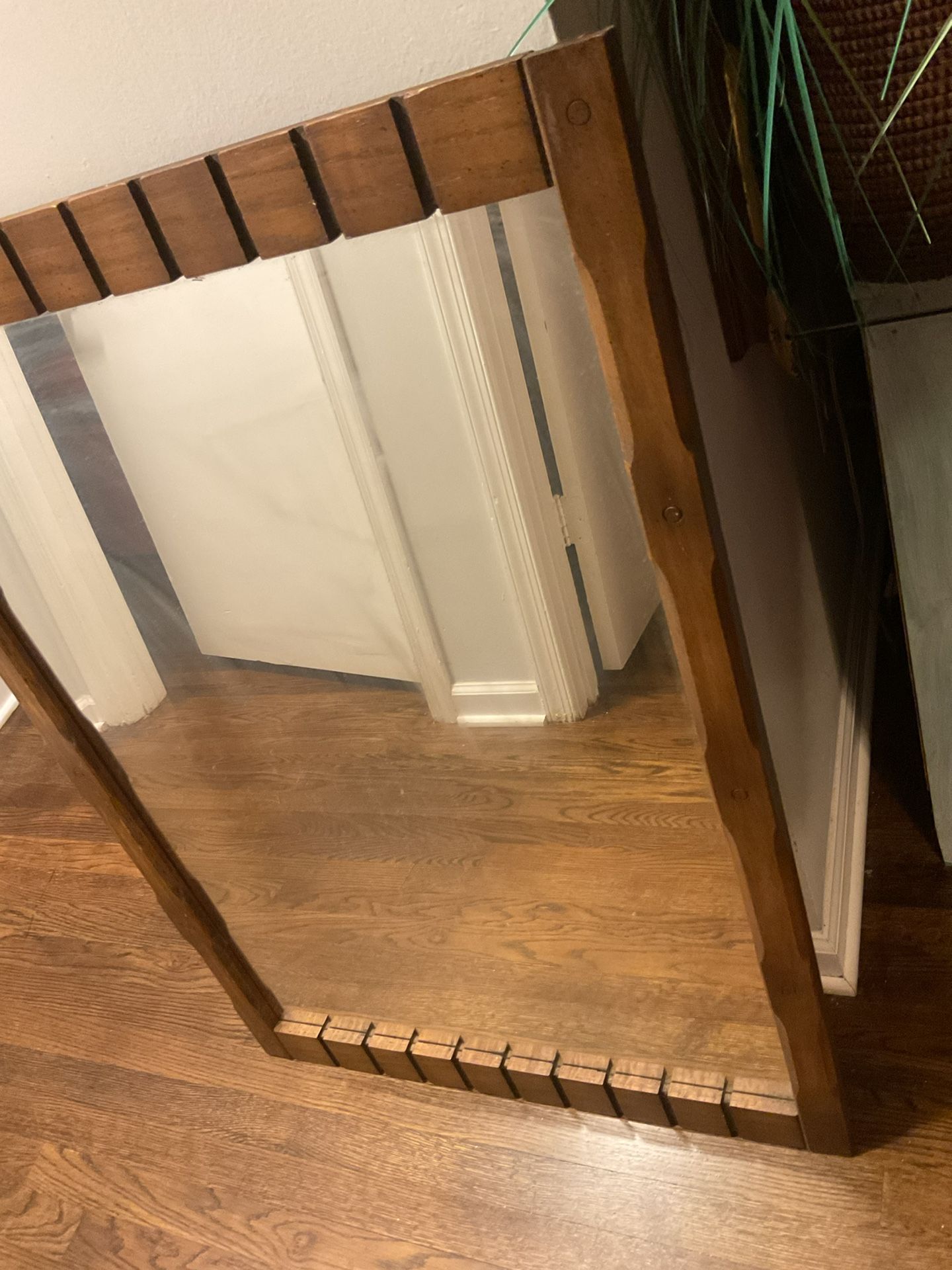 An Old Solid (29”long X 40” Tall) Vintage Mirror, In Good Conditions ( NO SHIPPING)