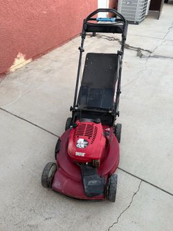 Toro self propelled lawn mower
