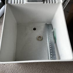 White Garage Utility Sink