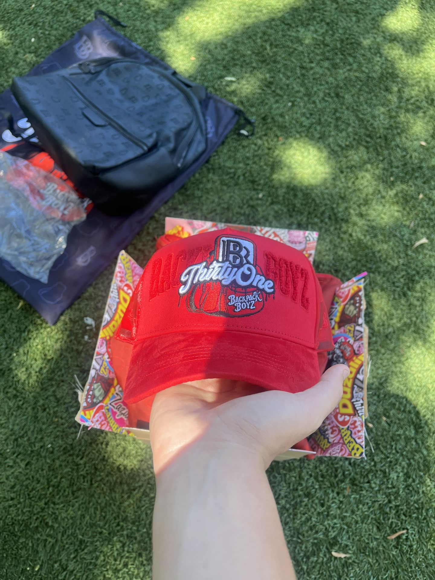 LA MOCHILA X THIRTYONEHATS