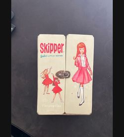 Barbie: Skipper, Barbie’s Little Sister Carrying Case From The 60’s