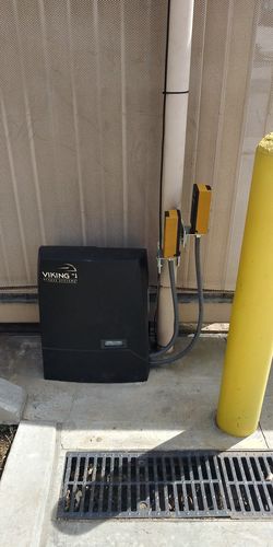 Apex Commercial Door N Gates