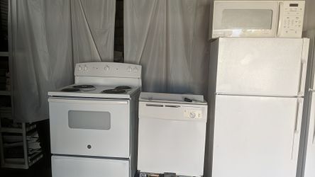 GE Refrigerator+ Stove+ Microwave+ Dishwasher