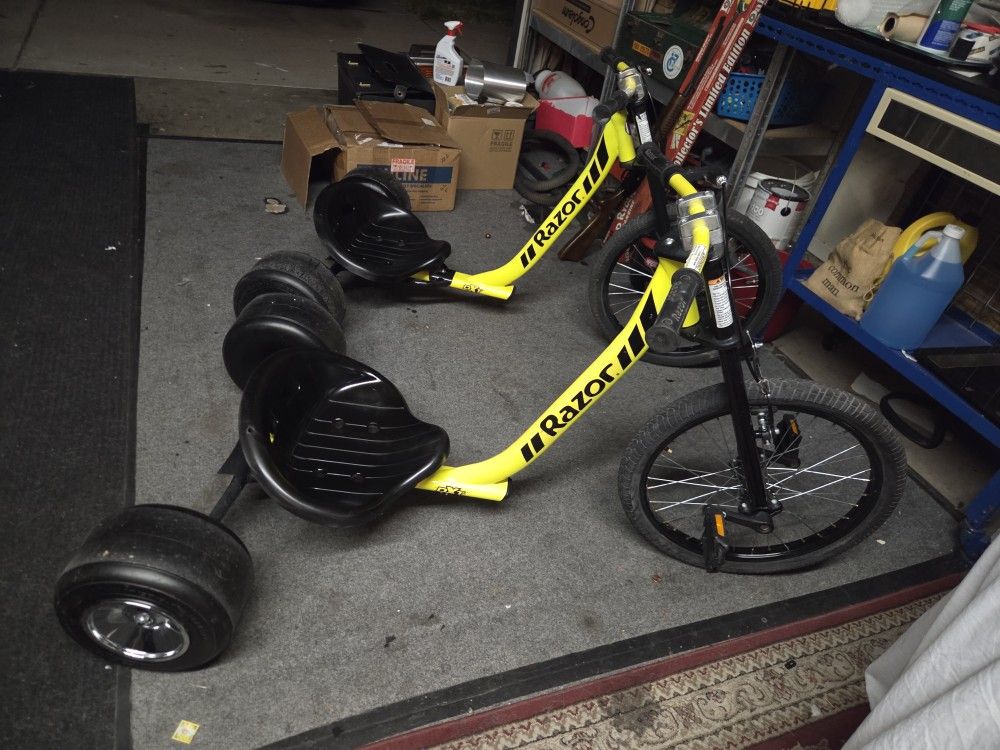 2 Adult Drift Trike Trikes Bikes Like New Razor DXT