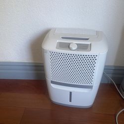 Frigidaire 30 Pint Dehumidifier