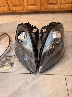 Porsche 718 Cayman Boxster 2017-2020 Headlights (Pair) $450 OBO