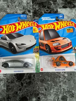 Hot Wheels Fast & Furious Tooned Brian’s '94 Toyota Supra & Tesla