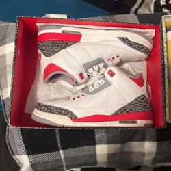 Jordan Fire Red 3, Jordan Retro 4 Lighting 