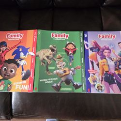 Set of 3 exclusive Netflix family children kids activity magazine issue 5, 7, 9
