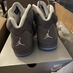 Jordan 5 wolf Grey 