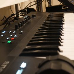 Komplete Control A49 MIDI Keyboard 