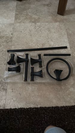 Black Metal Bathroom Set