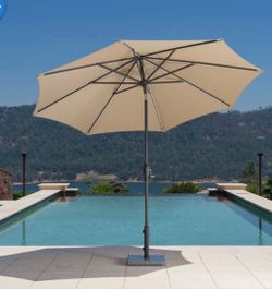 Sunvilla 10' Round Solar LED Market Umbrella Item 1807266