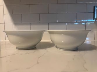 Set of 2 White Ceramic Mixing Bowls