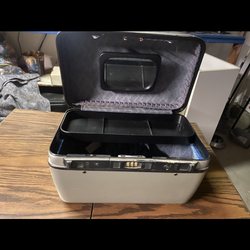 Hard Shell Prince Travel Suitcase With Mirror And Keys 1ft 1”Lx 8”W x 6”D