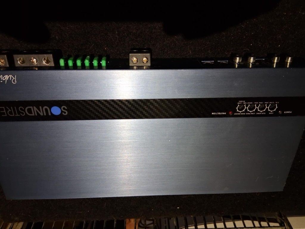 SoundStream 5000 Watt