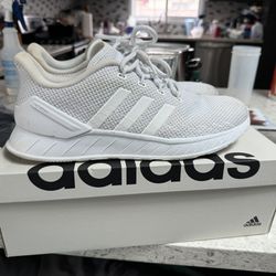 Adidas Men’s Shoe