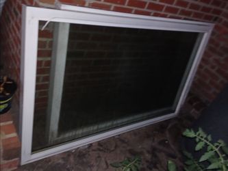 Large vinyl window replacement