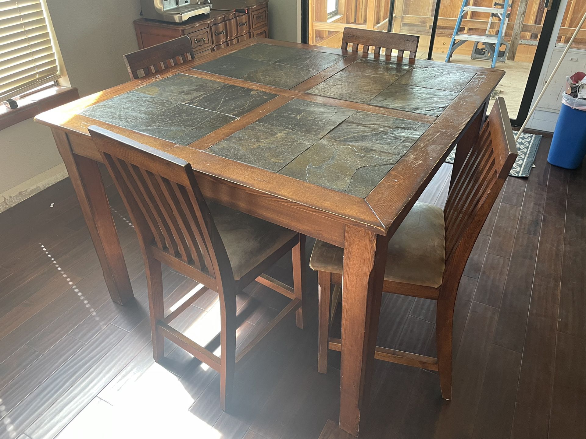 Dinning Room Table - High Top