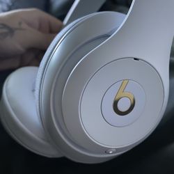Beats Studio 3 by Dre Wireless 