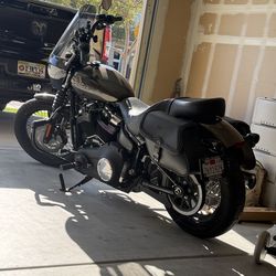 2020 Harley Street Bob FXBB