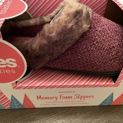 Totes Women Memory Foam Slippers