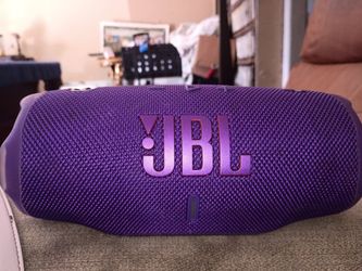 JBL charge 6