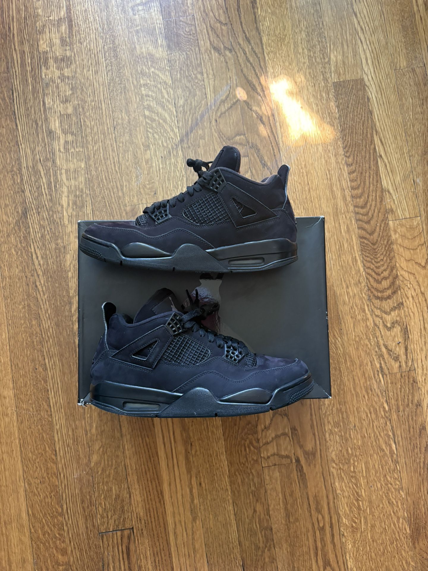 Used Air Jordan 4 Retro ‘Black Cats’ 2020