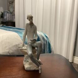LLADRO FIGURINE 