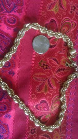 Vintage Monet thick gold necklace chain 15"