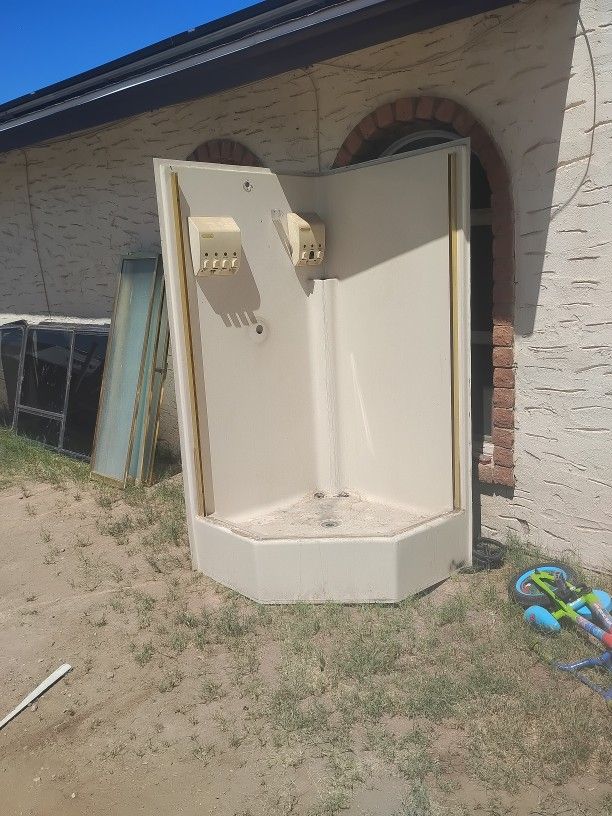 Rv Shower.