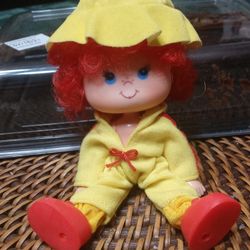 Vintage Strawberry Shortcake Lanard Jellybean Clone Doll