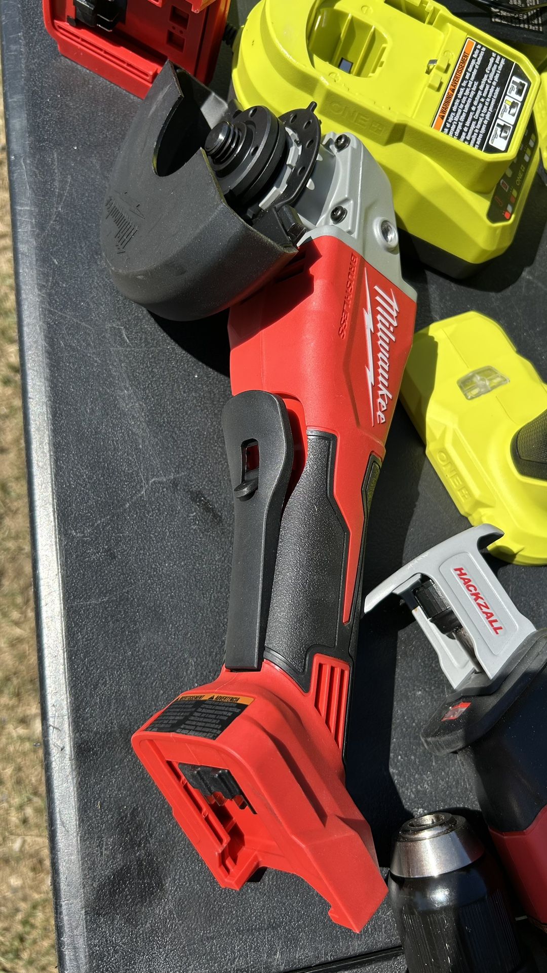 milwaukee grinder M18