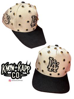 LA HELLO KITTY HAT
