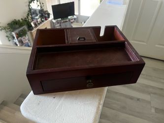Small accessory compartment