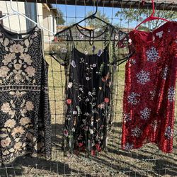 Holiday Dresses - Girls