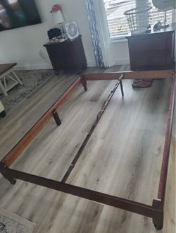 Brown Footboard Queen Size
