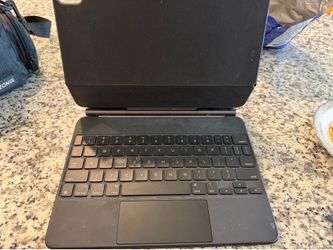 Apple keyboard, iPad