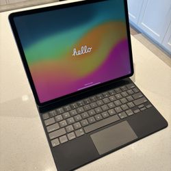 iPad Pro 12.9" (6th Gen, 2022) – 128GB – Perfect Condition + Apple Magic Keyboard – $700