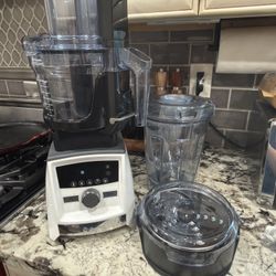 vitamix A3500 w food processor