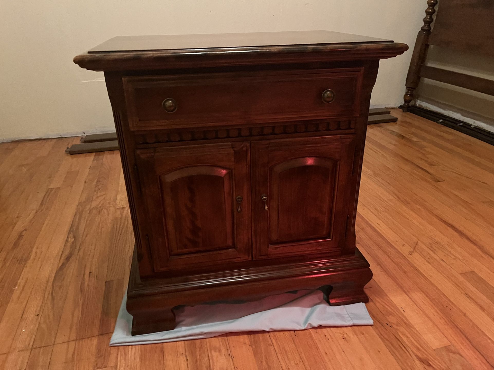 Ethan Allen Bedroom Set