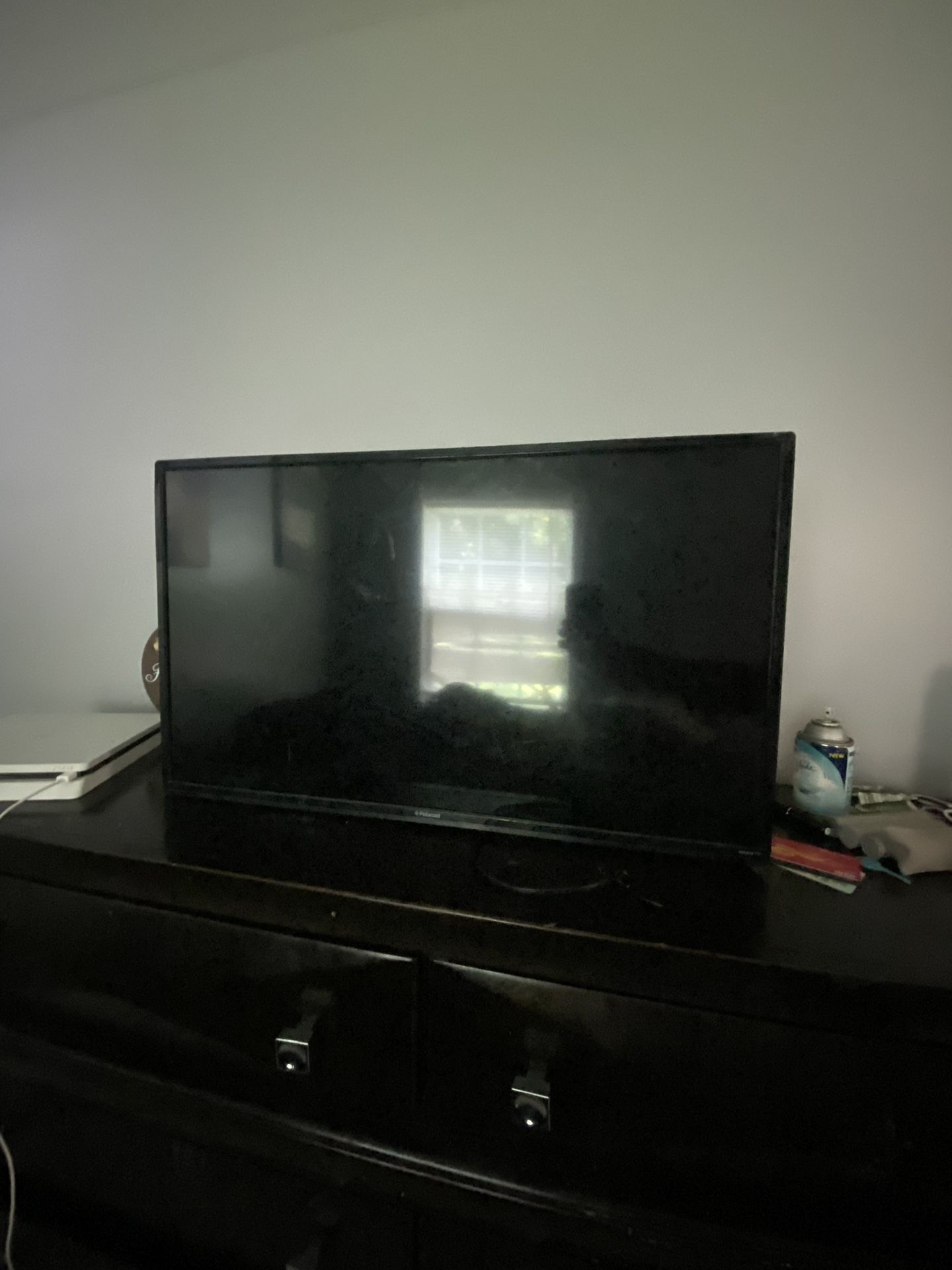 32” Polaroid TV