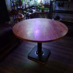 Table with chairs 