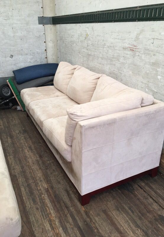 2 sectional sofas