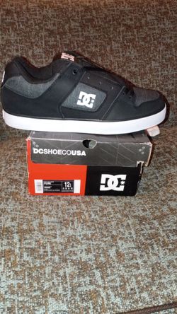 DC SKATEBOARD SHOES