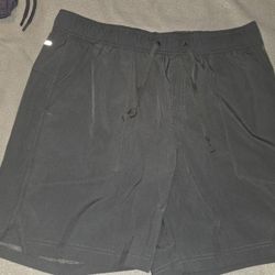 Mens Shorts Size XL